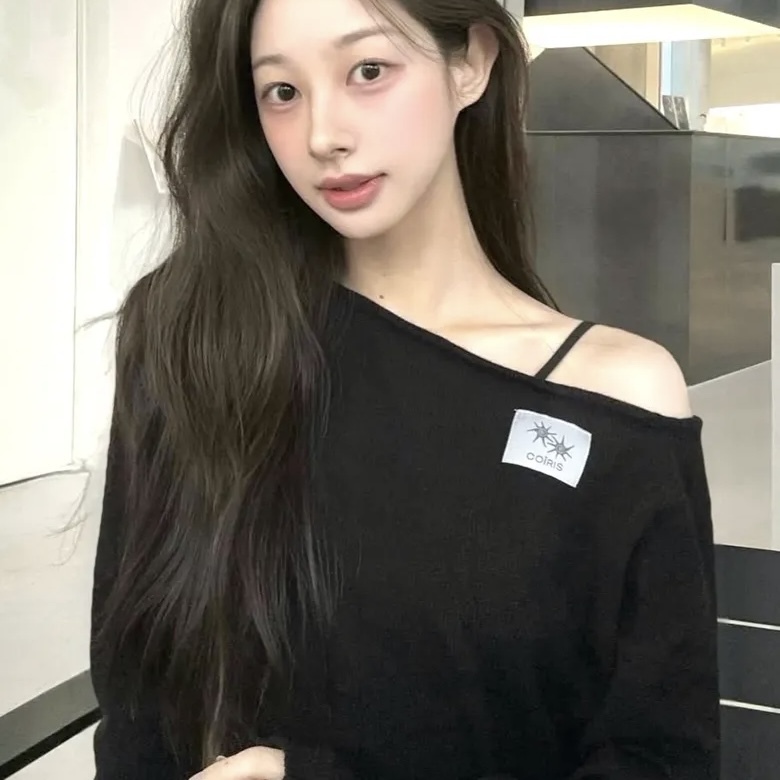COiRIS BEON ONE SHOULDER KNIT 斜肩 針織長袖 兩色 韓國代購
