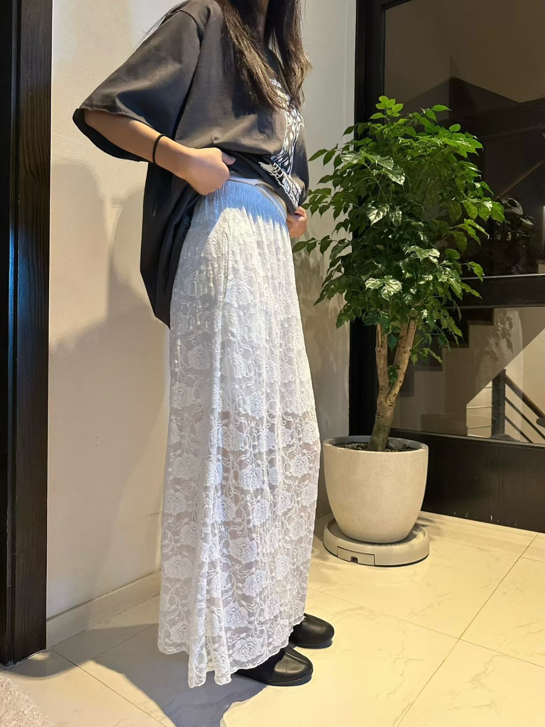 玫瑰花蕾絲長裙