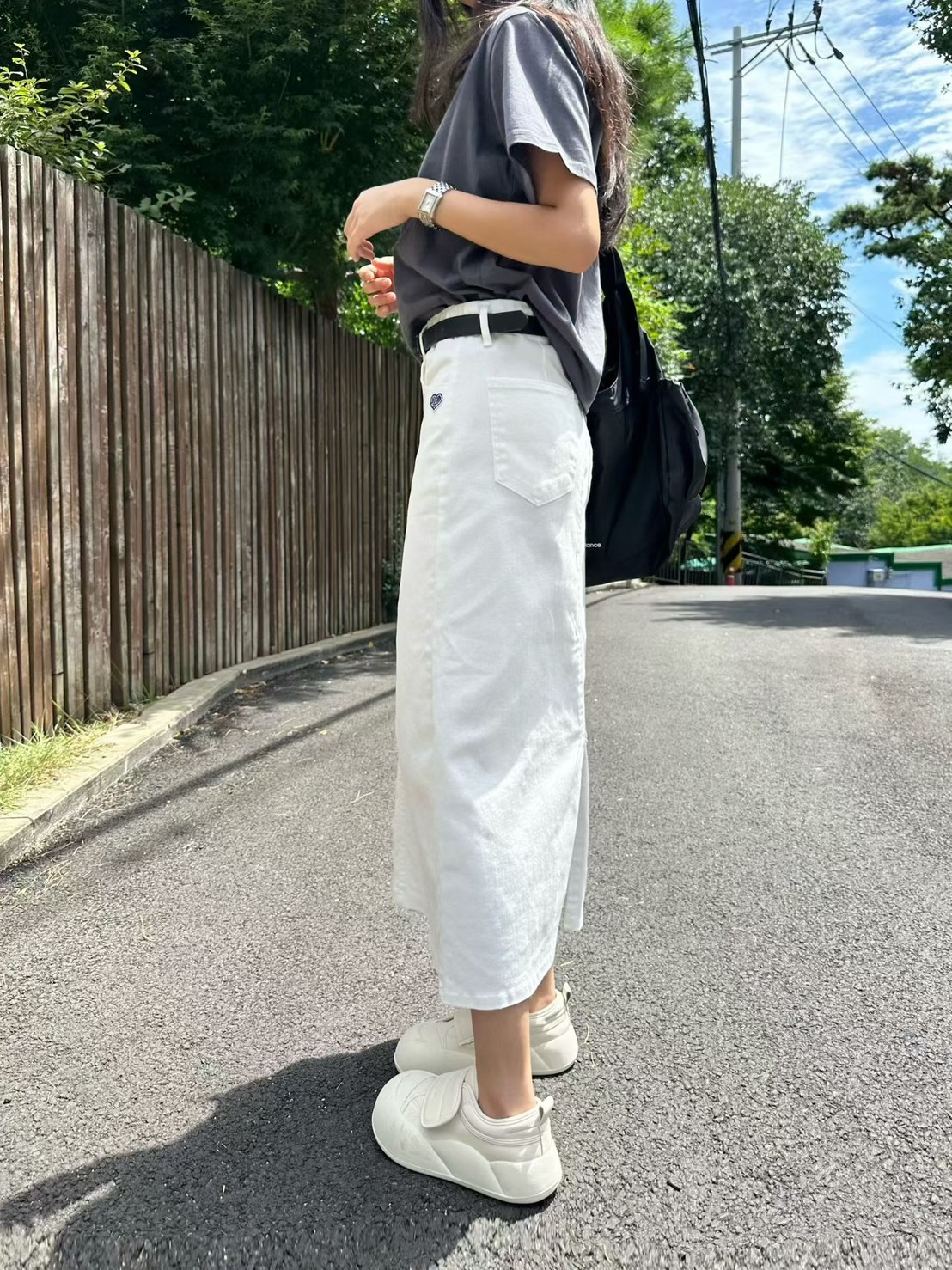附腰帶鉛筆長裙