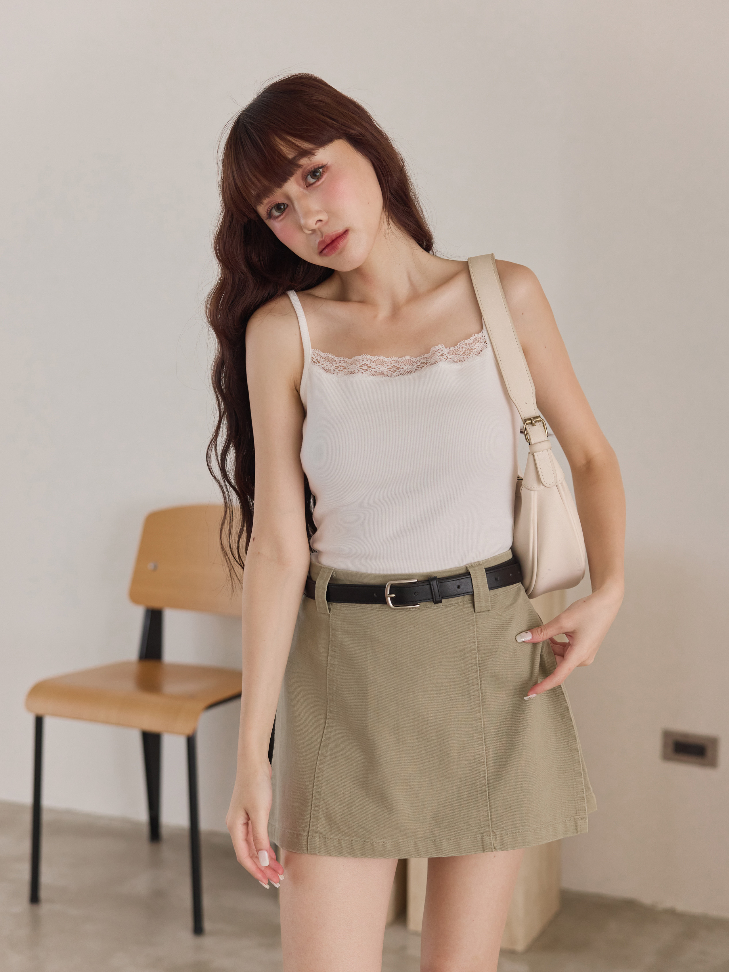 Delicate Lace Trim Spaghetti Strap Tank Top