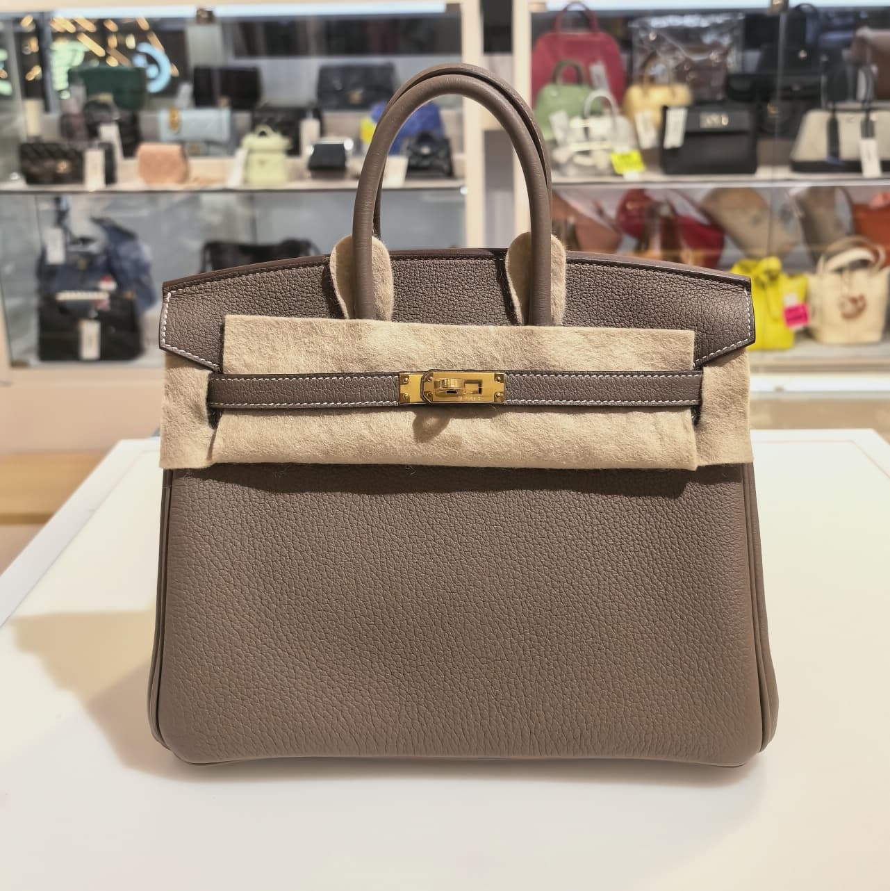 G刻!!! 新鮮單~全新BIRKIN 25, ETOUPE TOGO,GHW 大象灰金扣 #B25 #鉑金包, #BRAND NEW #香榭站正品