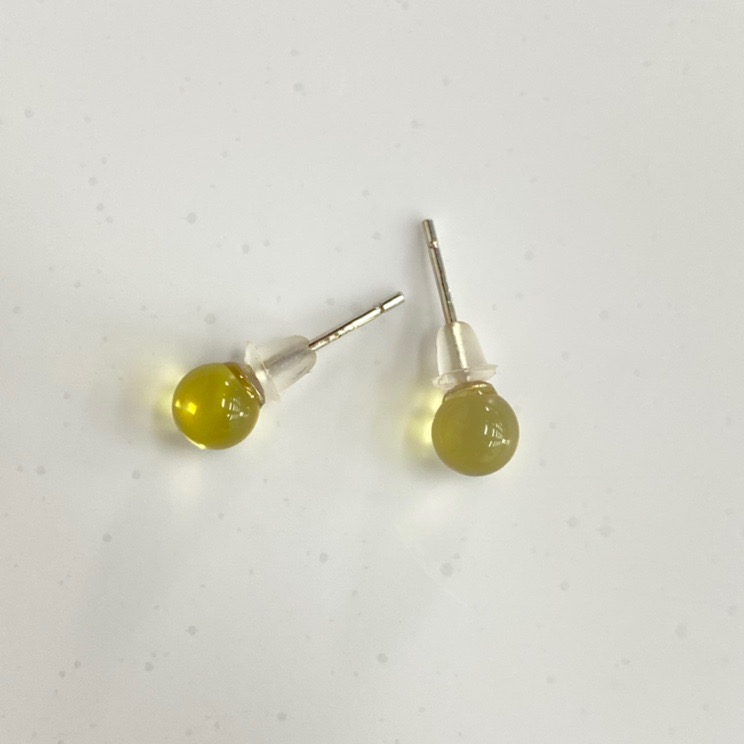0911XY92-XYDAY-AMBER-藍珀銀鑲耳釘 (B92)