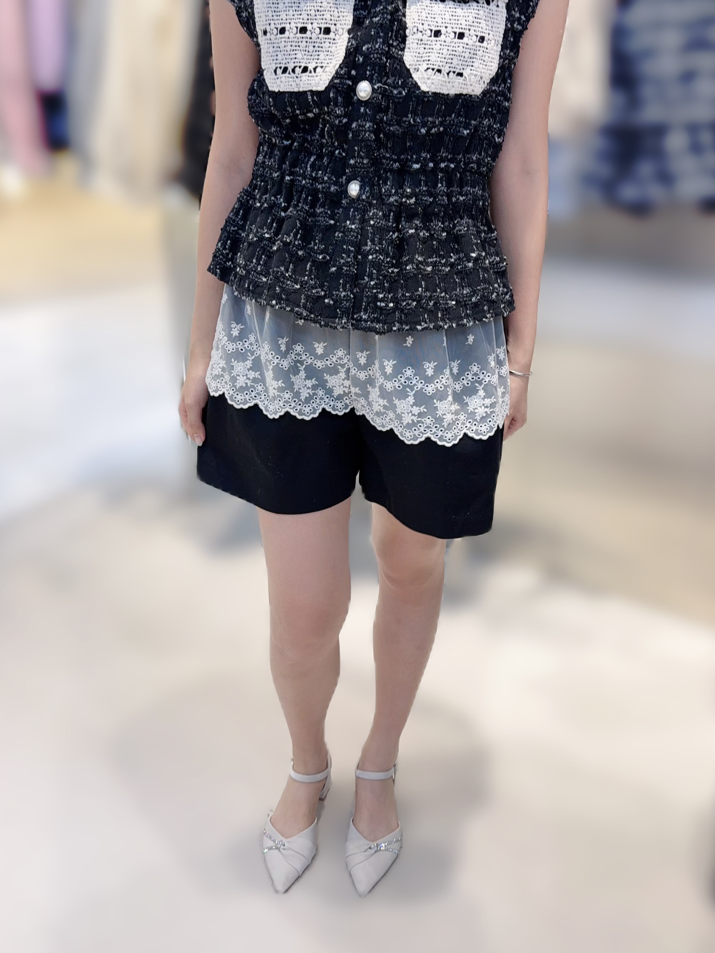 AE10 褲 腰23-41 HIP44 長15 $359