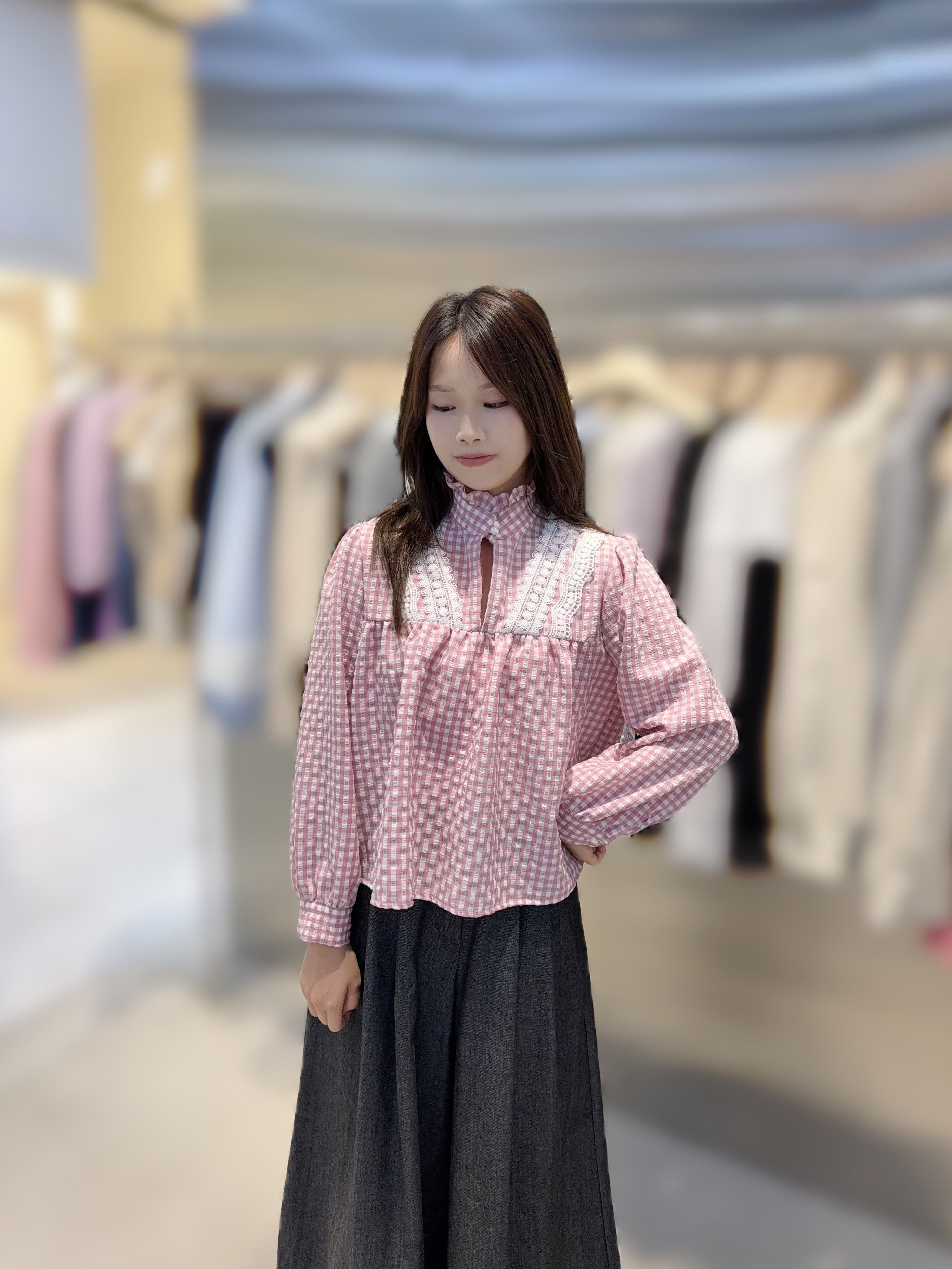 AE16 胸40 長22 $419