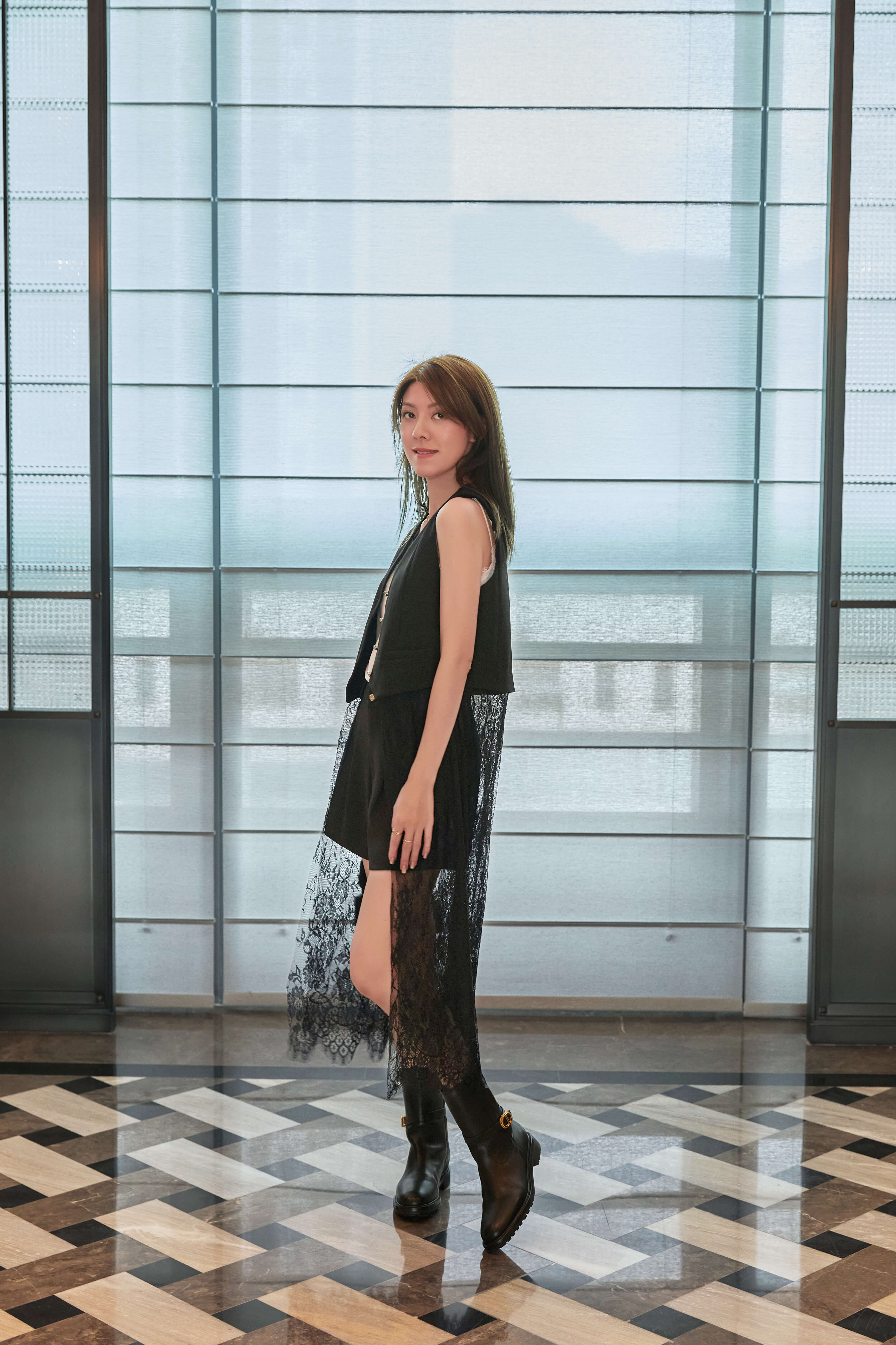 Button-Through Tailored Waistcoat/ (With Removable Lace)_BZ269L10