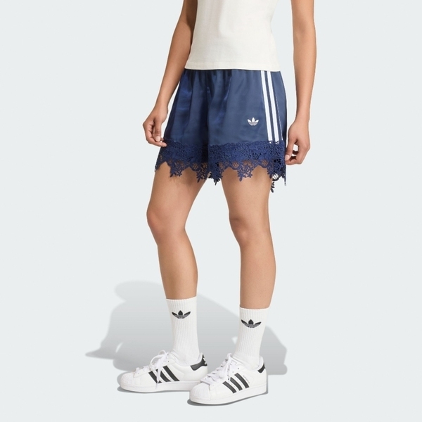 Adidas 愛迪達 Fb Sat Lace Sho LD1811 女 短褲 運動短褲 休閒短褲 蕾絲下擺 深藍
