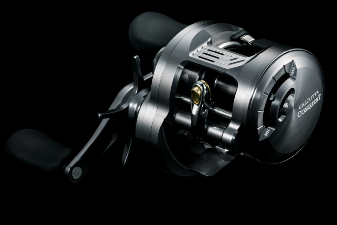 Shimano 26 CALCUTTA CONQUEST DC