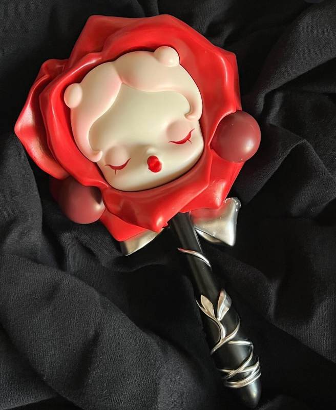 MAC × POP MART SKULLPANDA 玫瑰情書手持鏡🌹