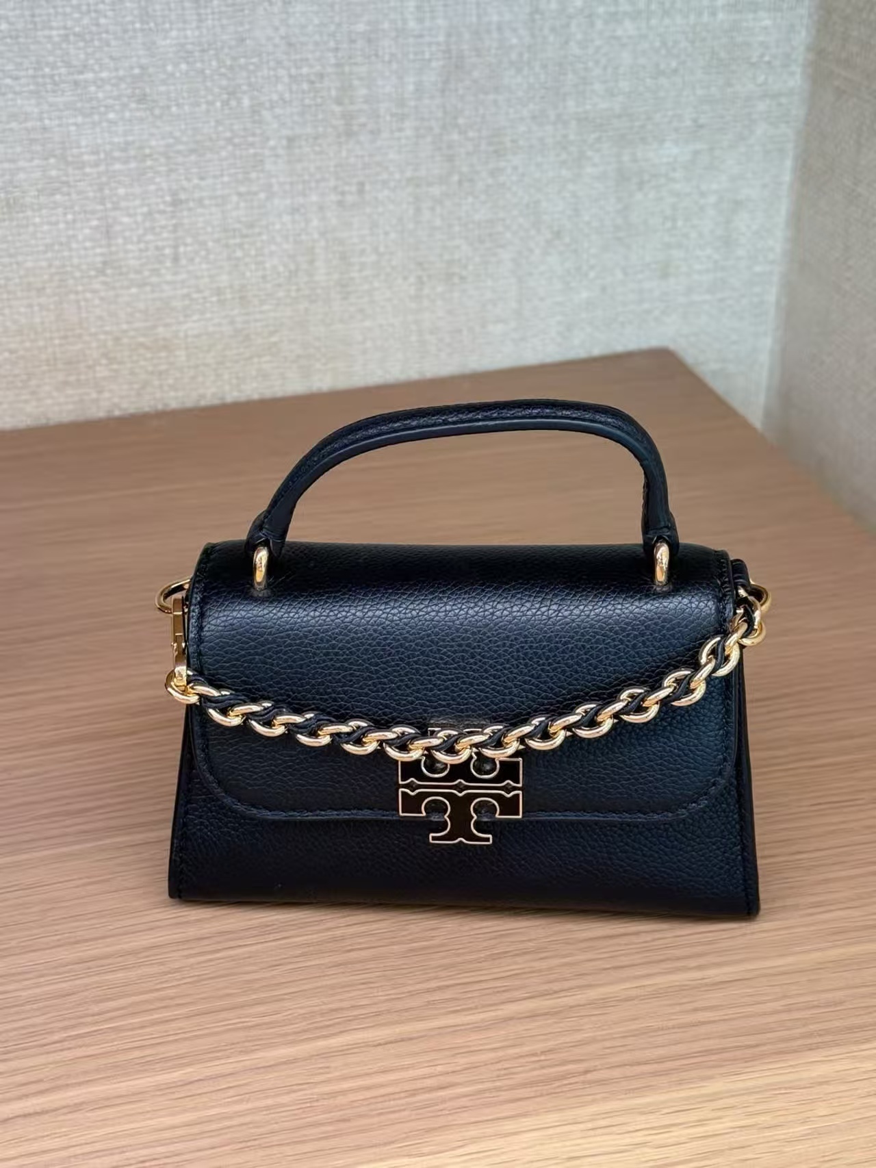 【預購】Tory Burch N090707 Britten 小型兩用手提包 (黑色)