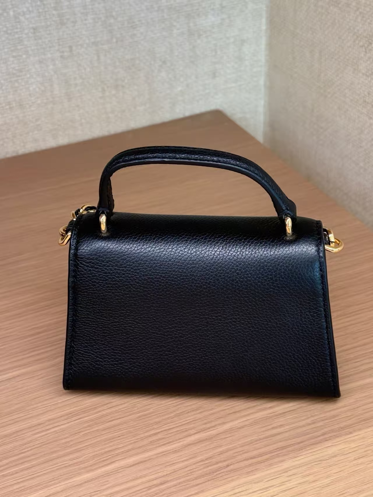 【預購】Tory Burch N090707 Britten 小型兩用手提包 (黑色)