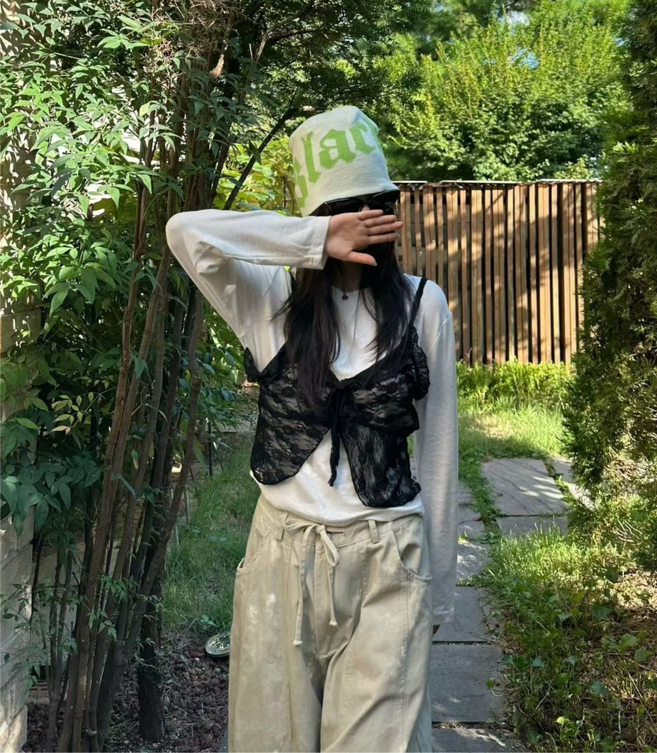 蕾絲吊帶假兩件長袖T