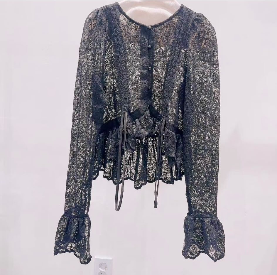 AW25 校長自留價 胸36 長20 $509