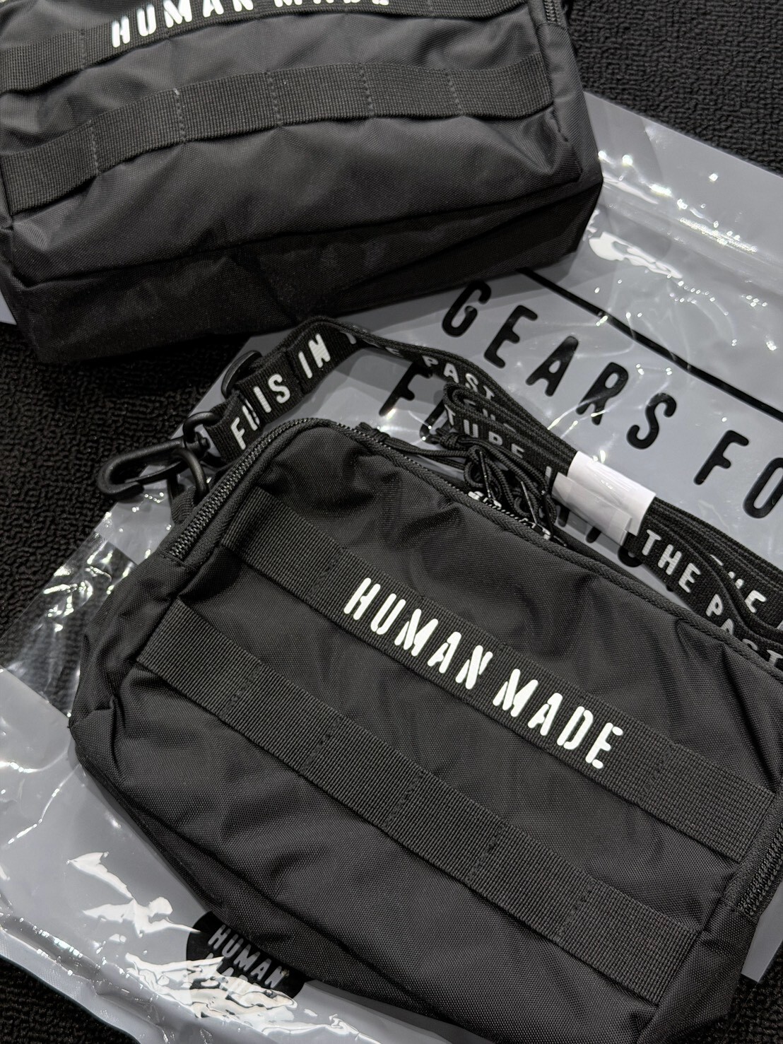 HUMAN MADE Military Pouch 軍事風側背小包 肩背包