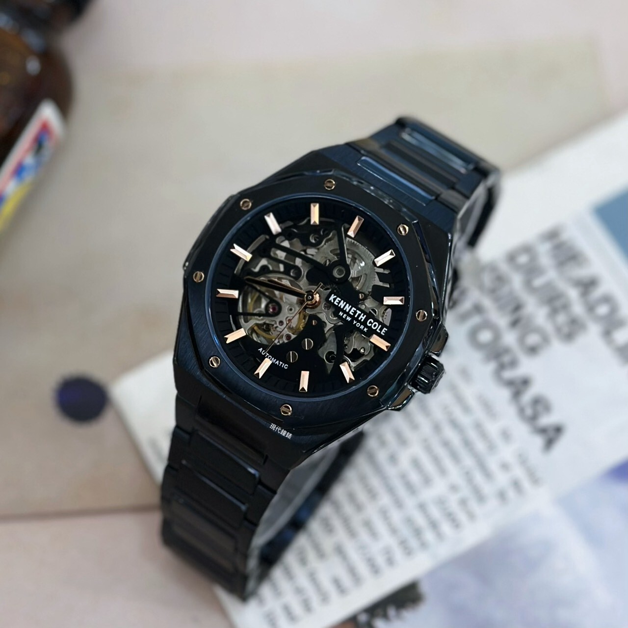 【KENNETH COLE】紐約自動鏤空八角形KCWGY0058902 42mm 現代鐘錶