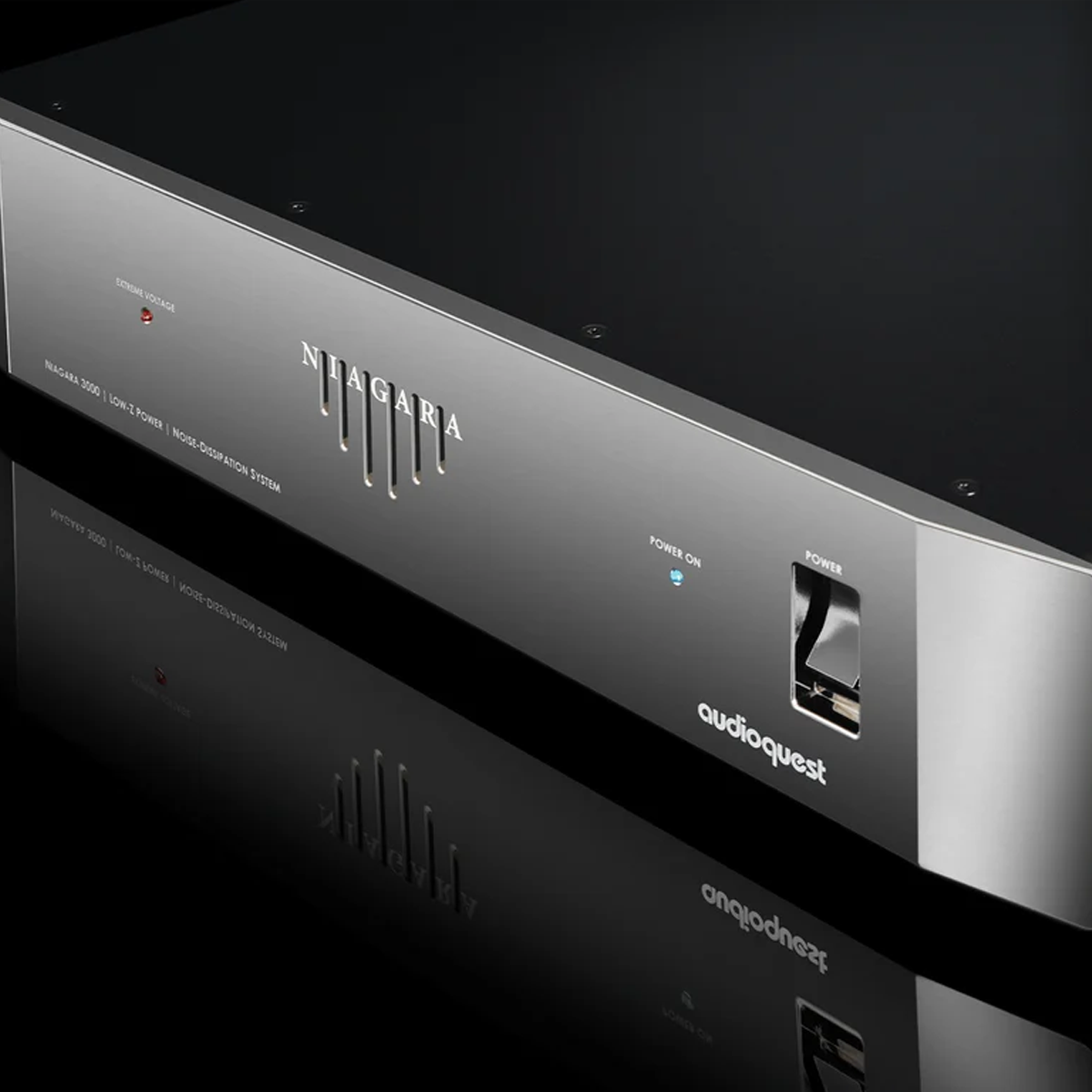 AudioQuest Niagara 3000 w/ Linear Noise-Dissipation & Non-Sacrificial Surge Protection