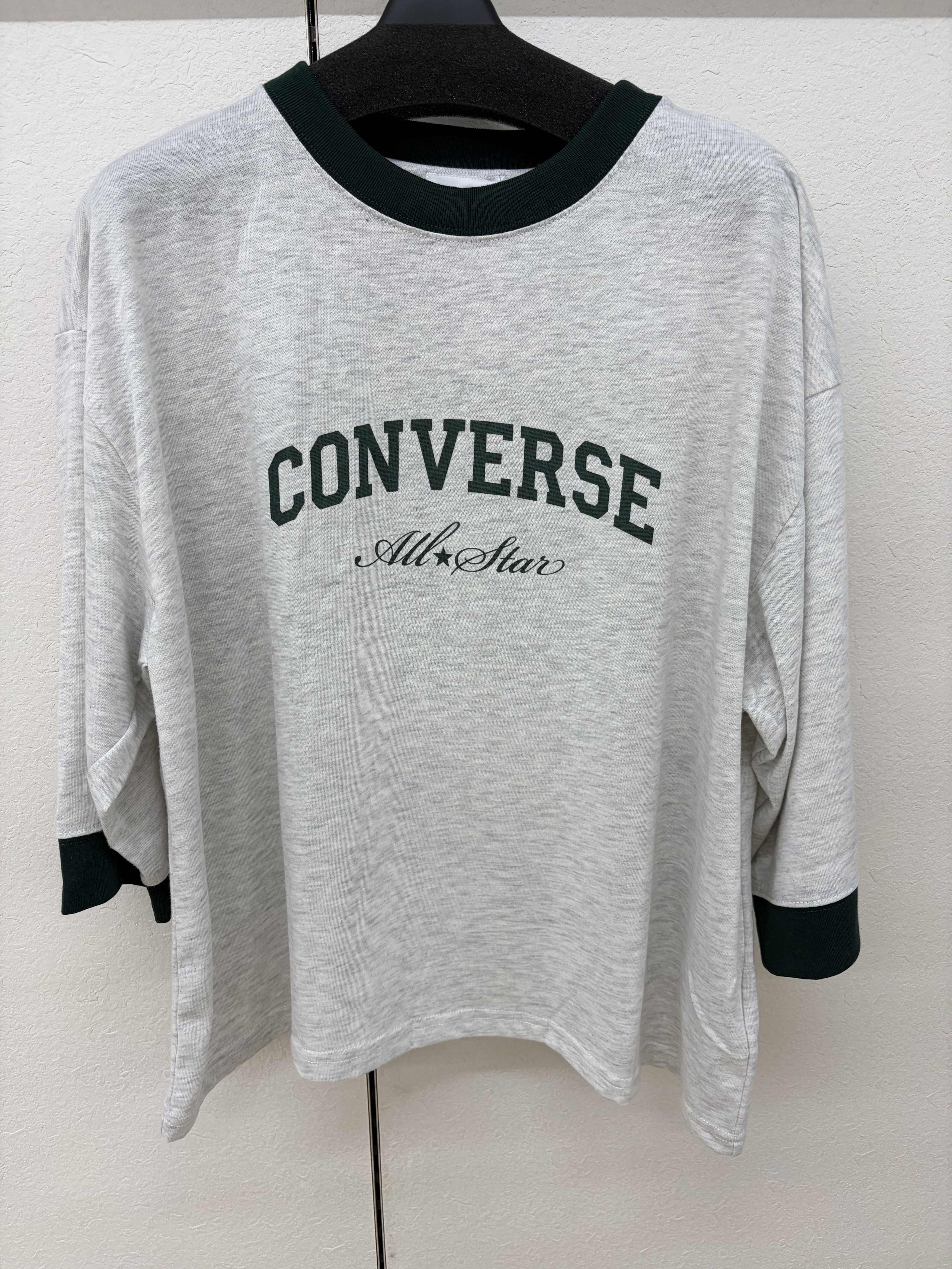 Con 中logo top