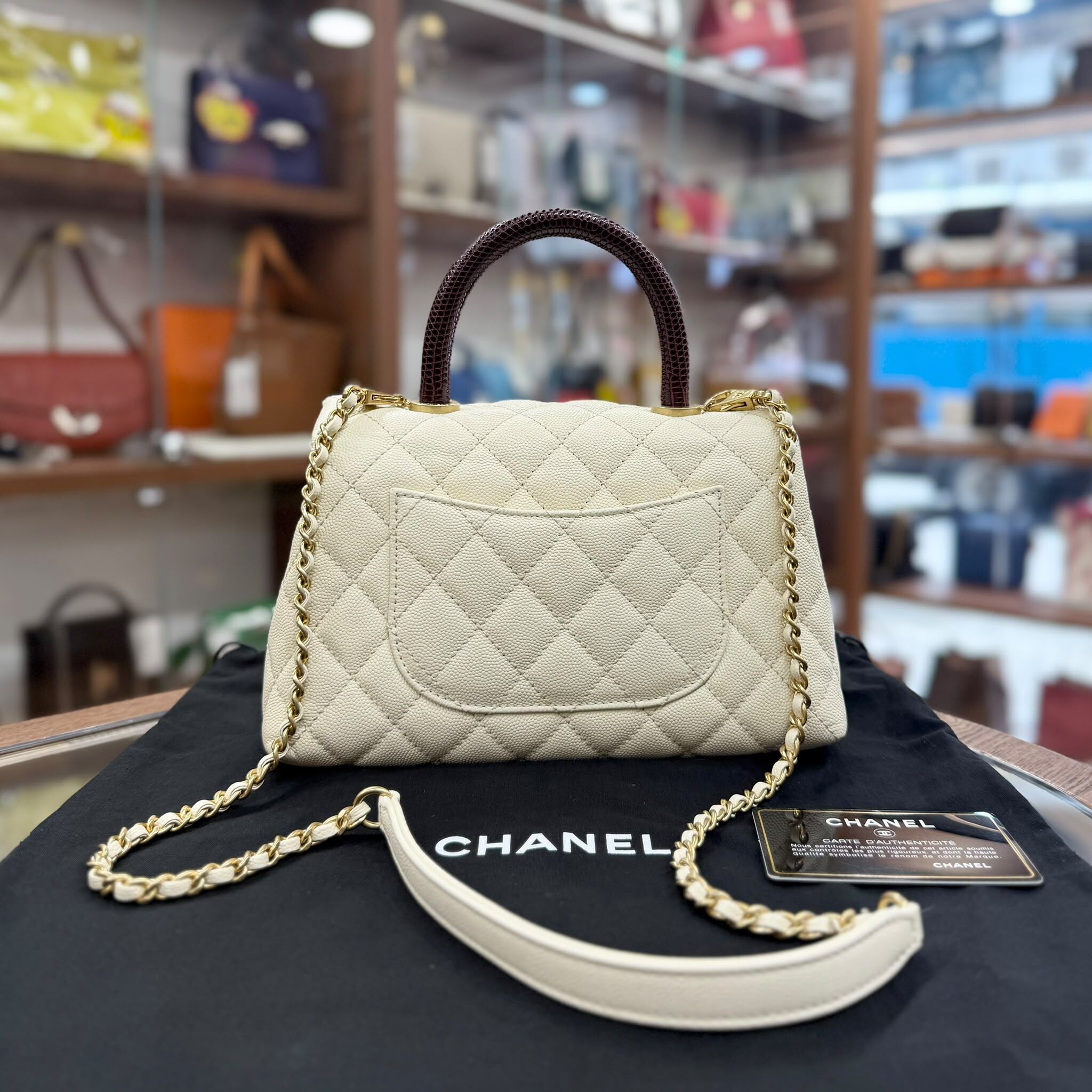 95%NEW USED CHANEL COCO HANDLE SMALL 米白色蜥蜴皮手柄荔枝皮金扣#24開 #香奈兒