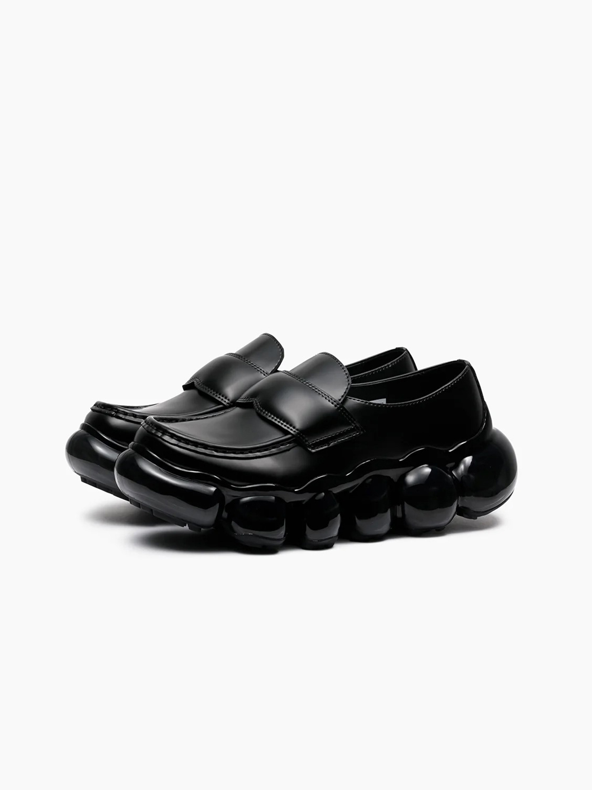 GROUNDS JEWELRY LOAFER