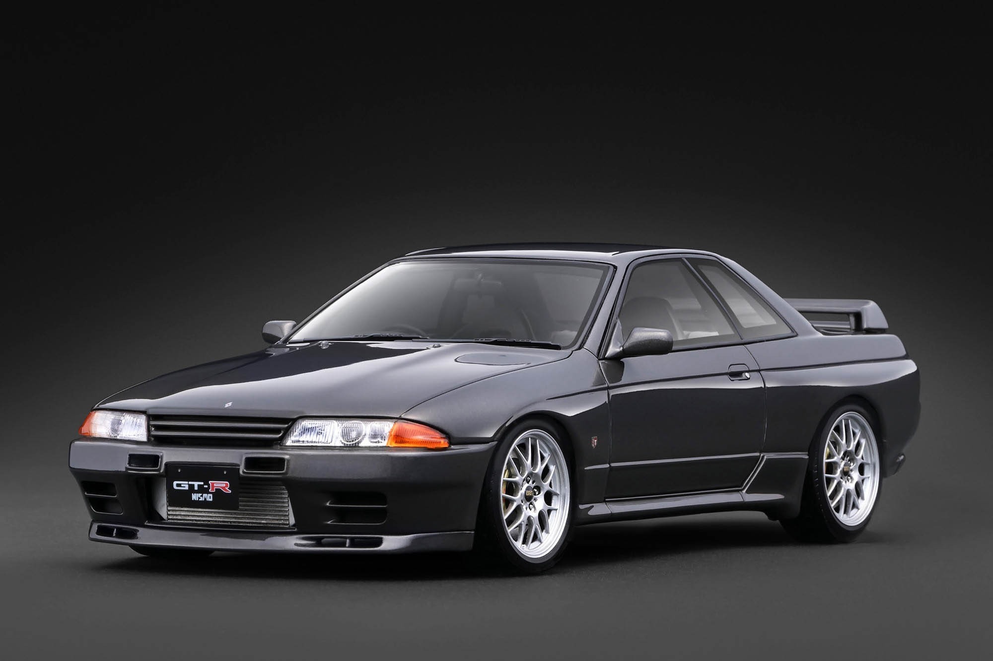 預訂 (訂金$300) (預訂價$2214) :1/18 IG Nissan Skyline GT-R NISMO (BNR32) Gun Metallic (IG4079)