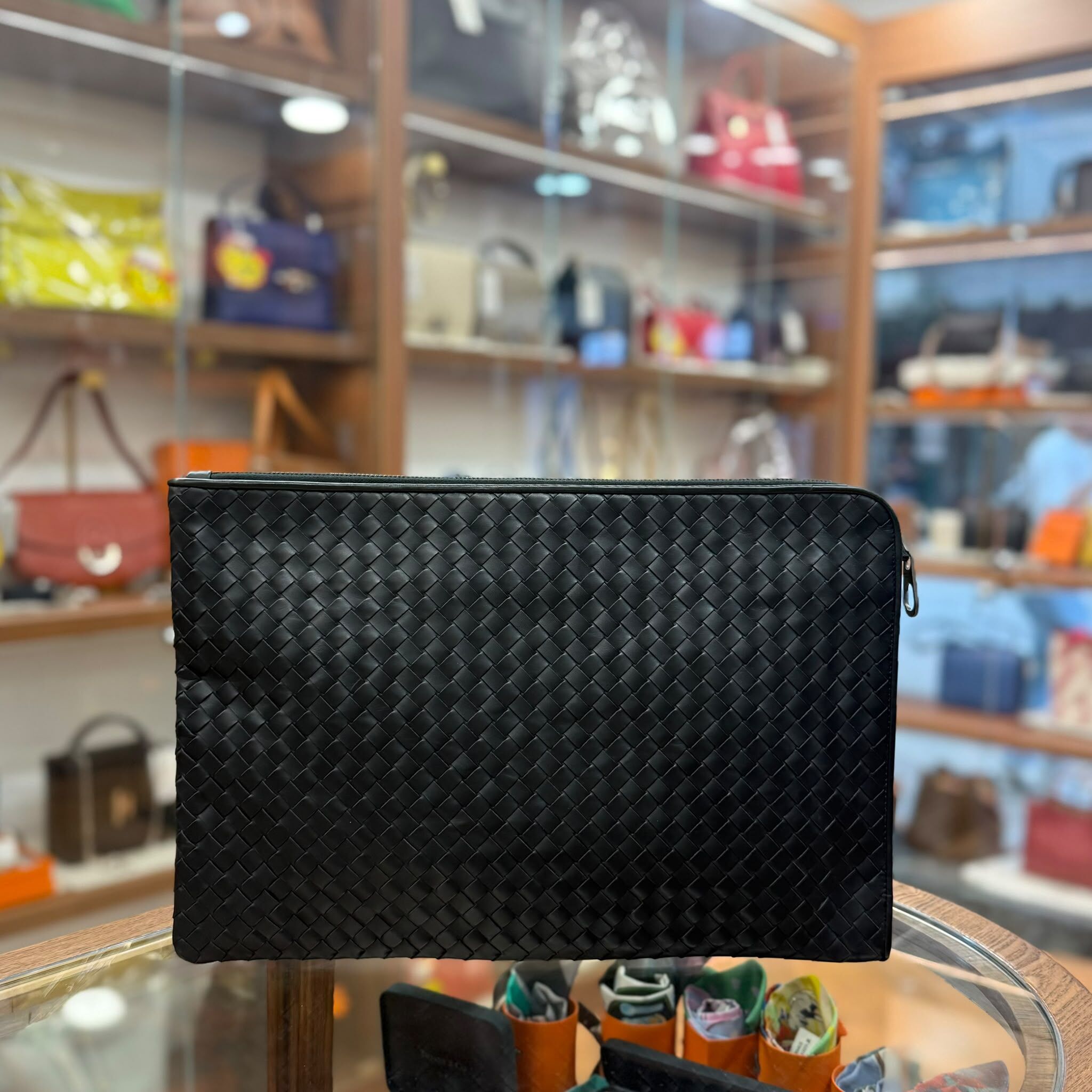 95%NEW USED BOTTEGA VENETA CLUTCH LAMBSKIN 黑色編織小羊皮 #BV #手拿包 #文件包