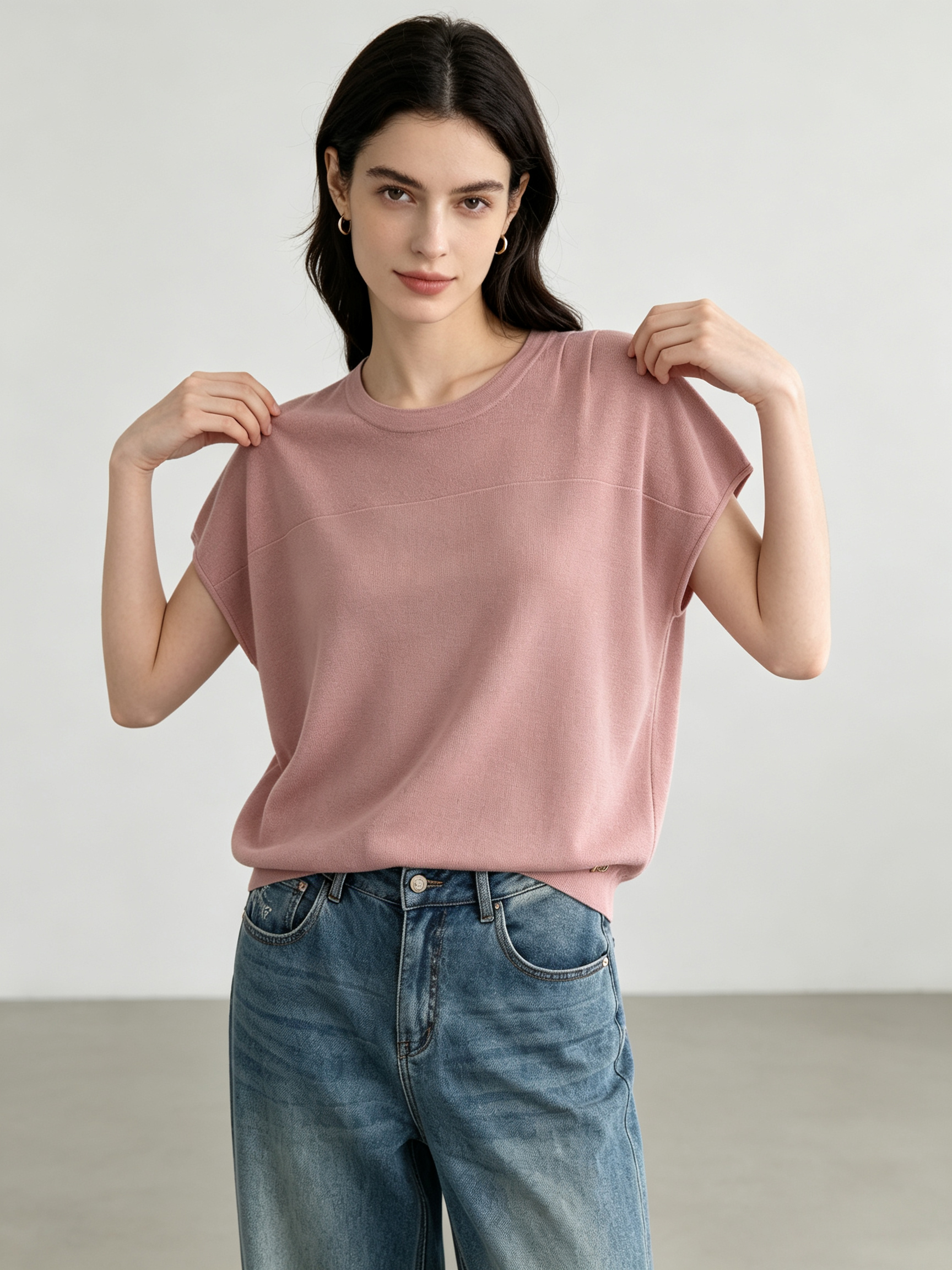 mi-tu Crew Neck Batwing Sleeve Top