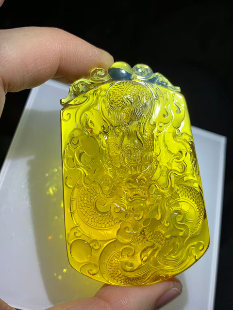 0911XY141-XYDAY-AMBER-魏餘基大師親工神龍 (B141)