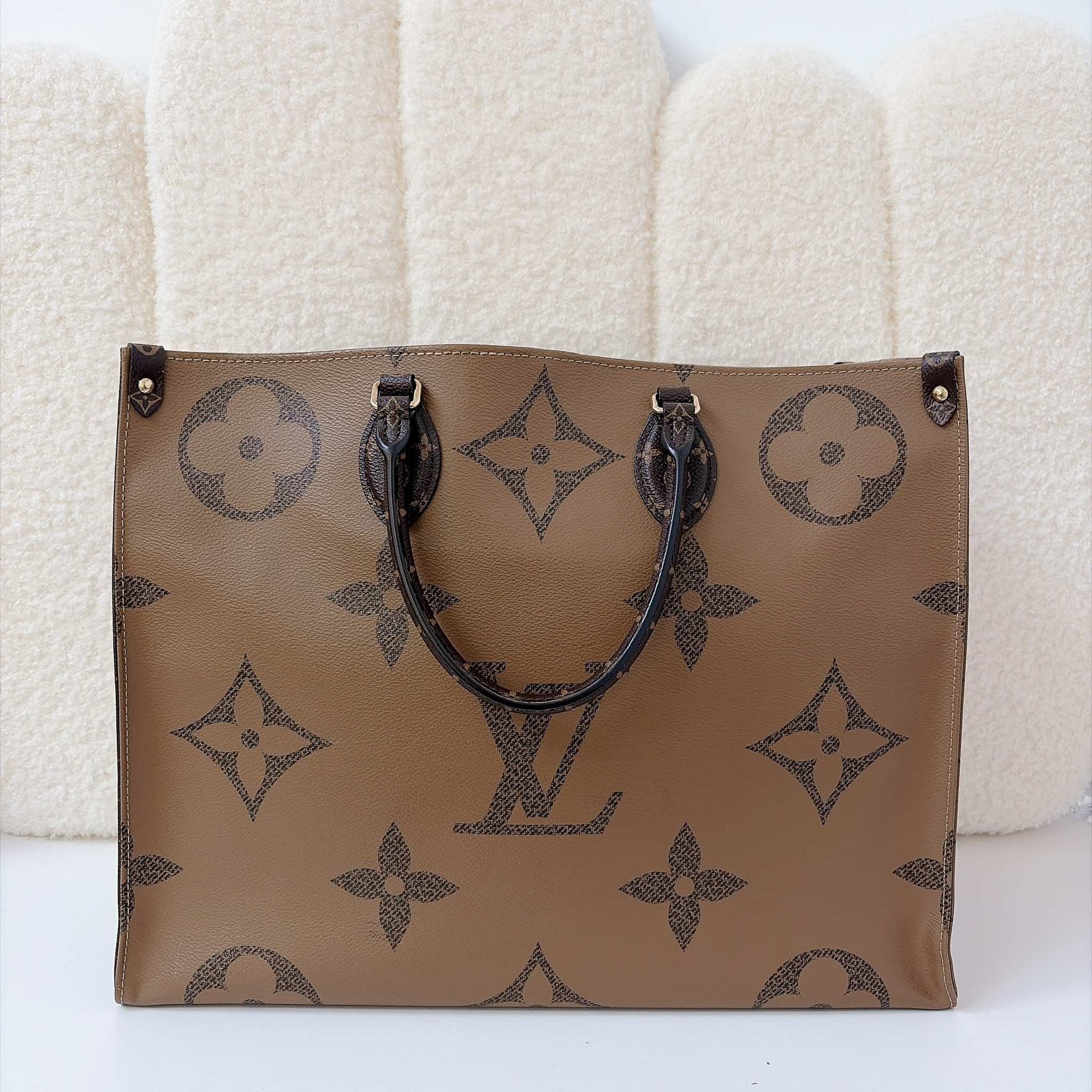 Louis Vuitton OnTheGo GM Tote Bag - Monogram / GHW