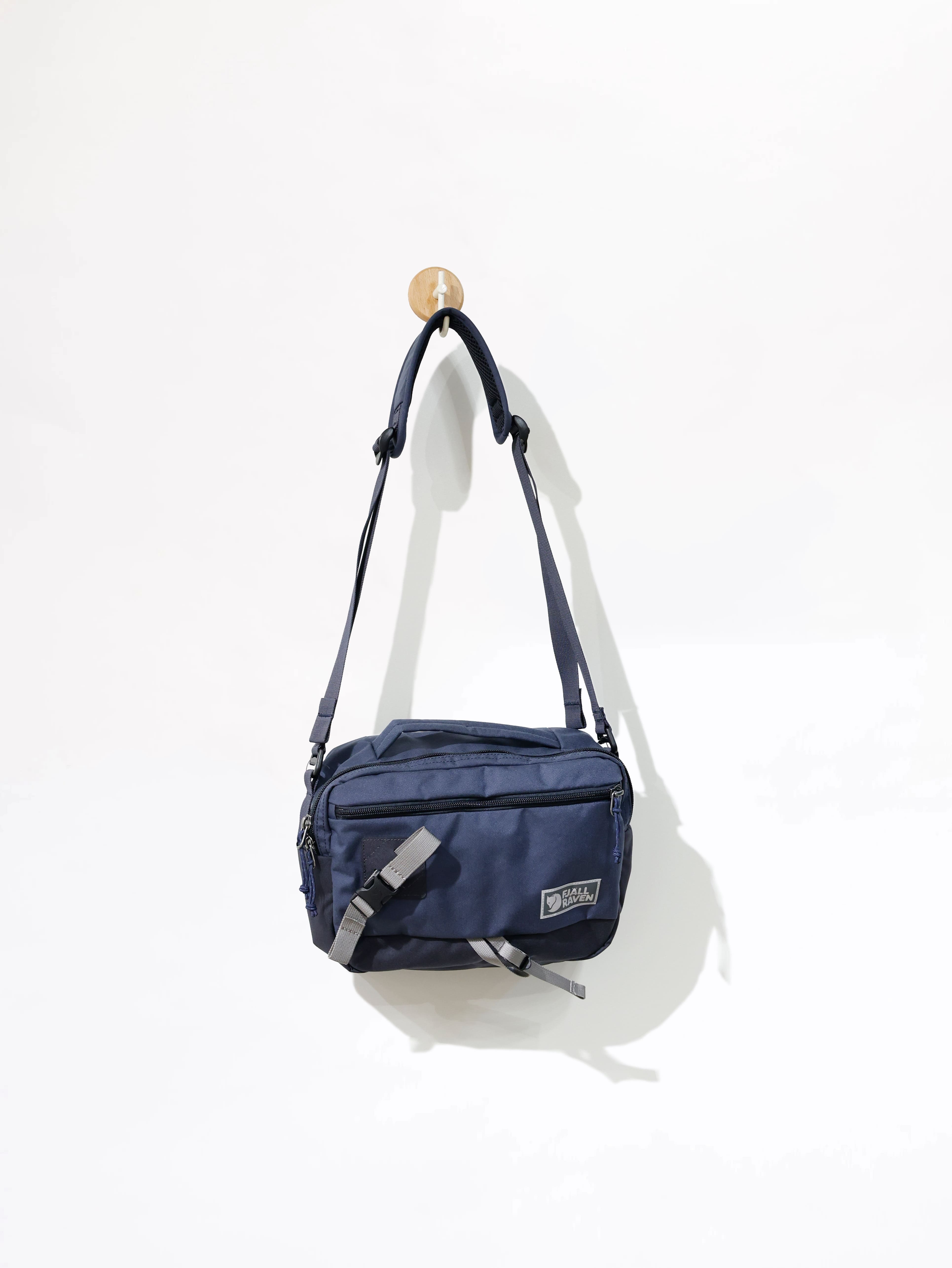 FJALLRAVEN 小狐狸 Vardag Shoulder Bag 6 單肩包 FR23200301