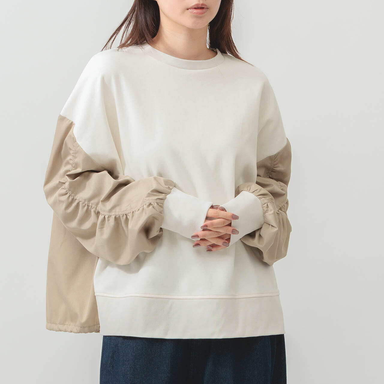 MMO 混紡布料蓬鬆袖套頭 TOP