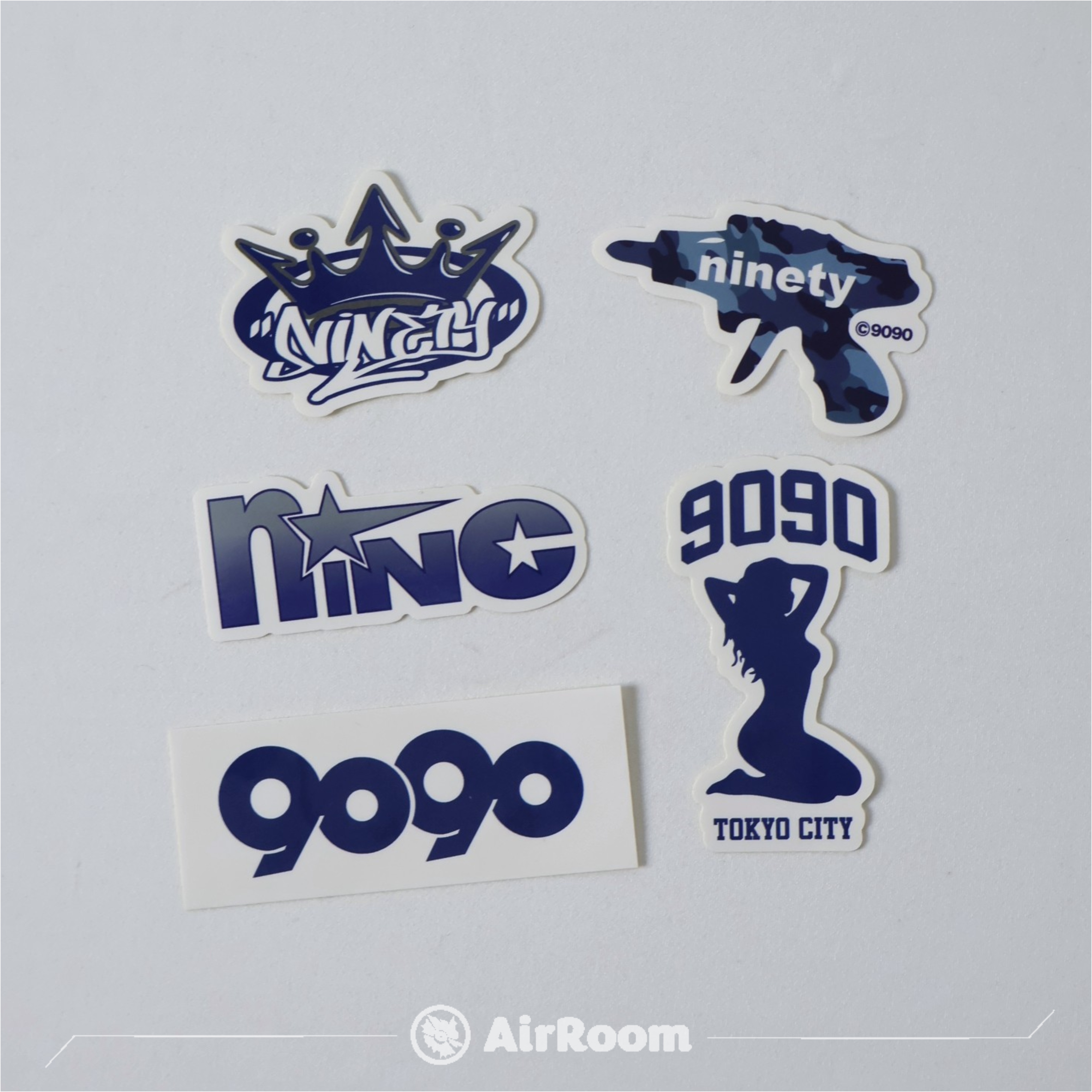 2026SS 9090 女人 皇冠 槍 LOGO 貼紙 五張一包 現貨