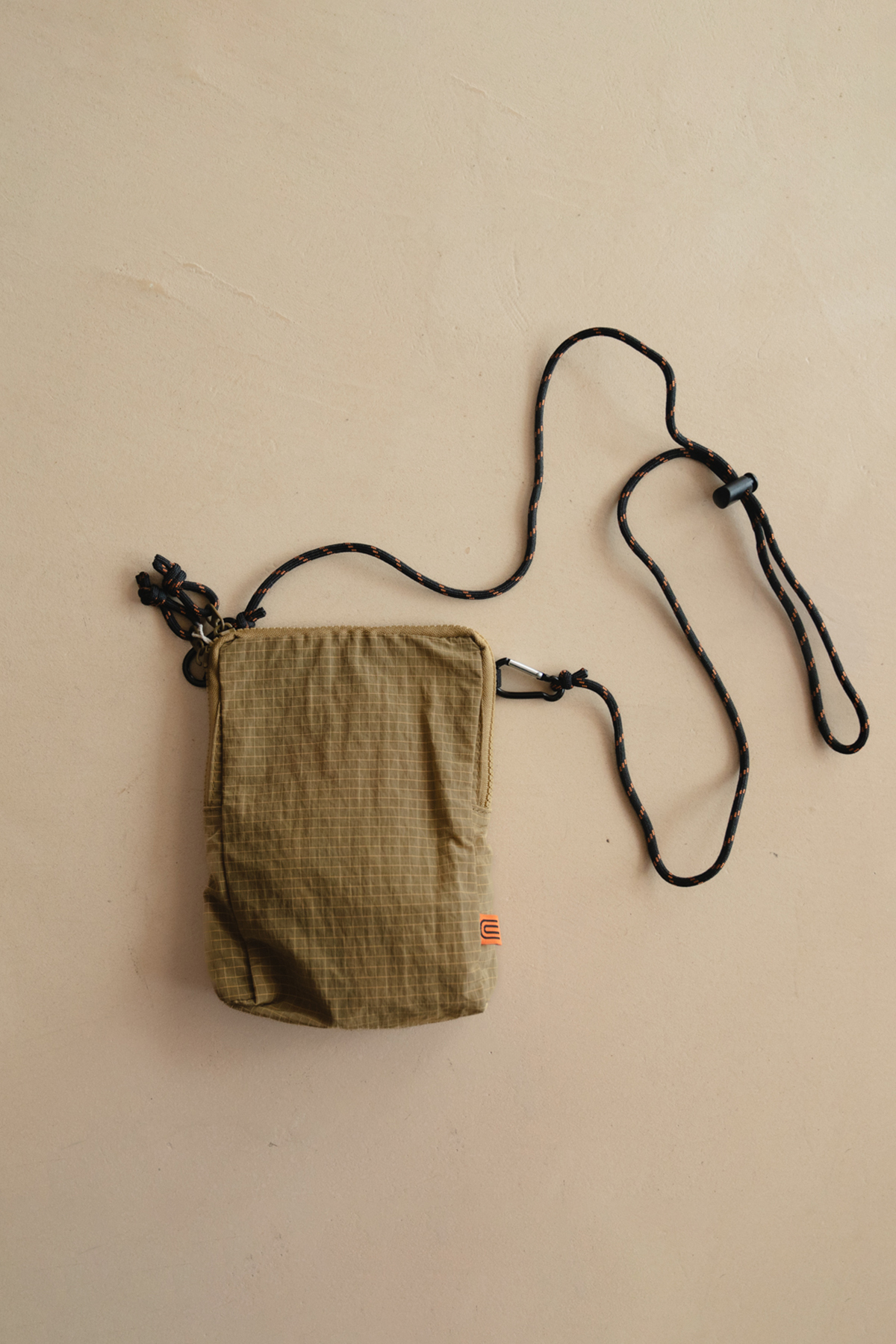 UNIVERSAL OVERALL RISTOP VERTICAL POUCH (4COL)