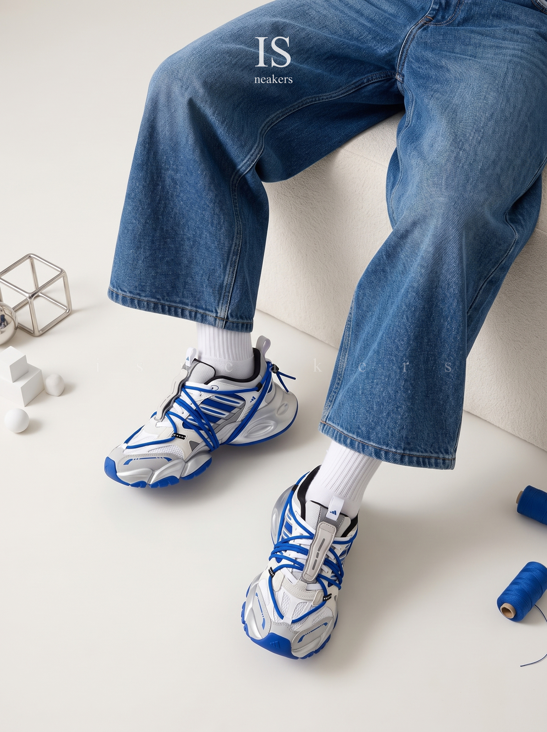 iSNEAKERS｜Adidas XLG Runner 2.0 "White Blue" 白藍 LA7035