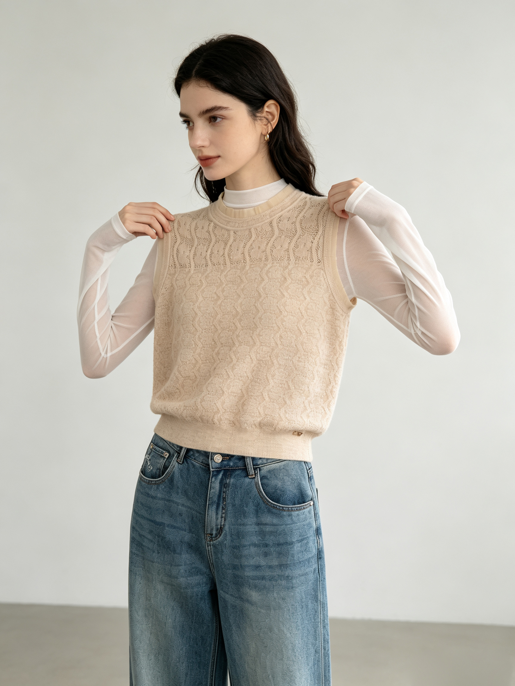 mi-tu lace vest