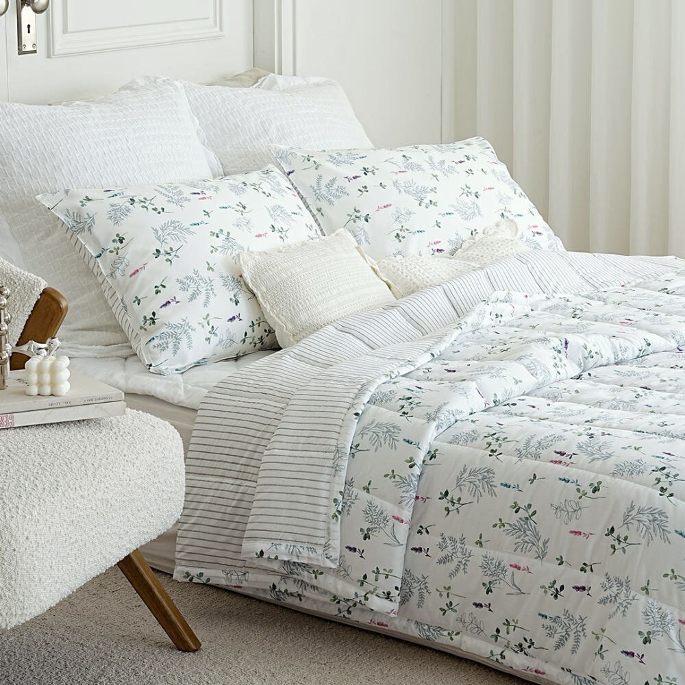 Lavender Premium Modal All-Season Comforter & Pillowcase Set