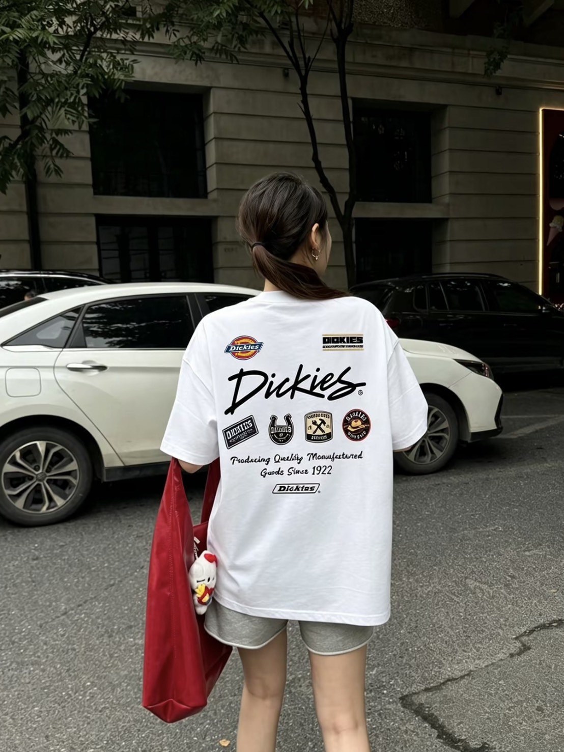 （現貨）Dickies 簽名logo 復古徽章 短T DKU262NKTSG8