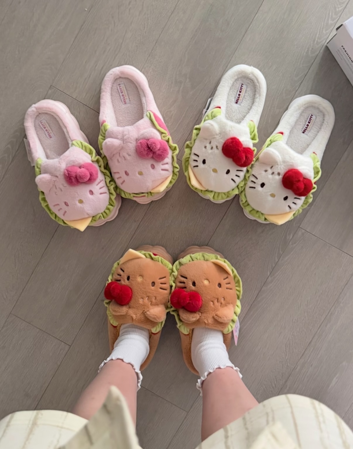 【三麗鷗正版授權】SANRIO HELLO KITTY 可愛漢堡 毛絨包頭棉拖鞋 三色可選