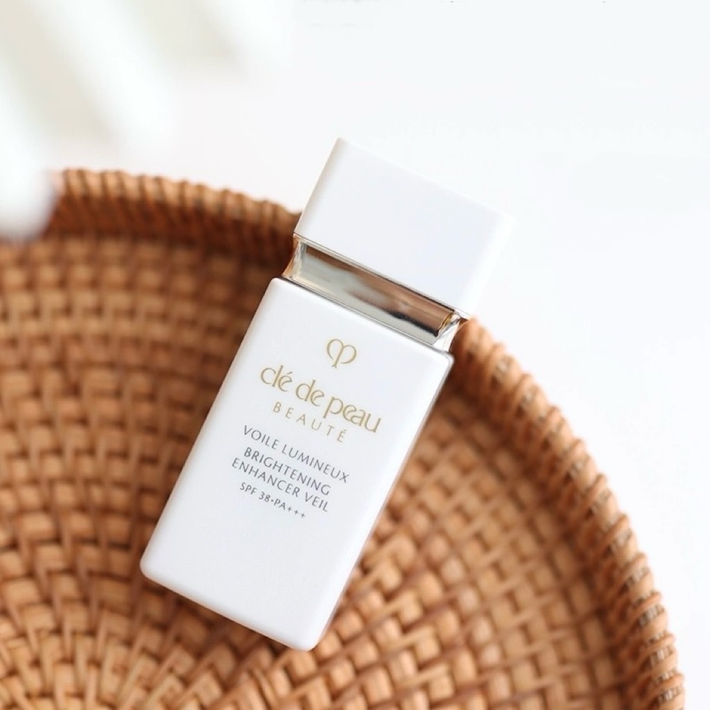 肌膚之鑰 Clé de Peau Beauté 柔光鑽白妝前霜 30ml SPF38 PA++++