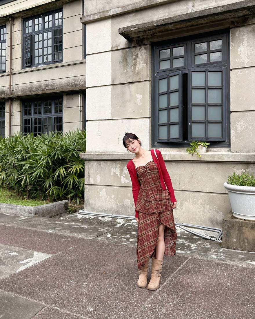 LINA LINA著迷戀語格紋洋裝坑條外套兩件組-紅X咖