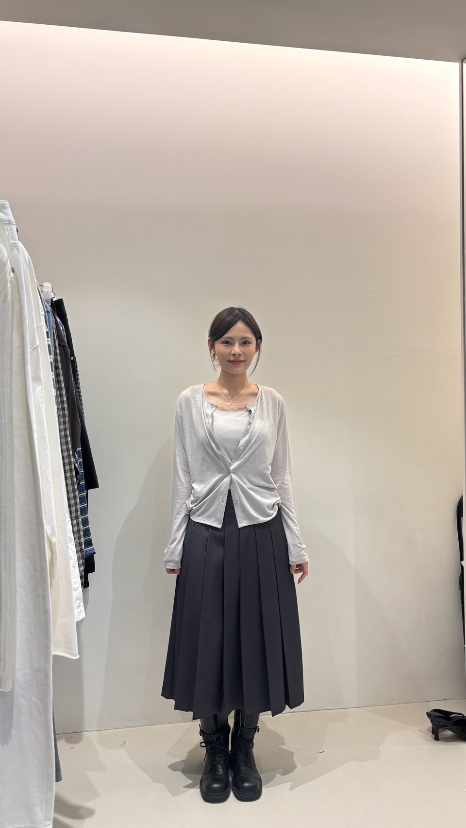 AT7117 假兩件蕾絲輕薄針織上衣