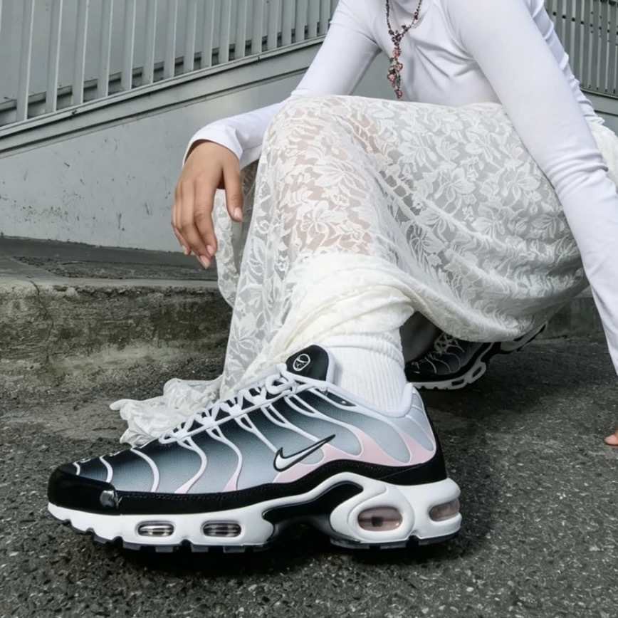 NIKE AIR MAX PIUS 漸變灰粉 緩震 運動鞋 男鞋 IU7540-001