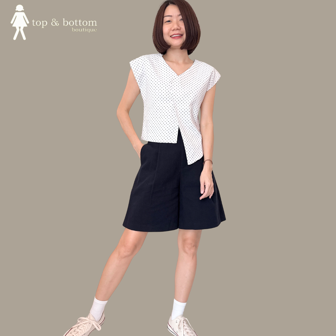V NECK ASYMMETRIC POLKA DOT BLOUSE