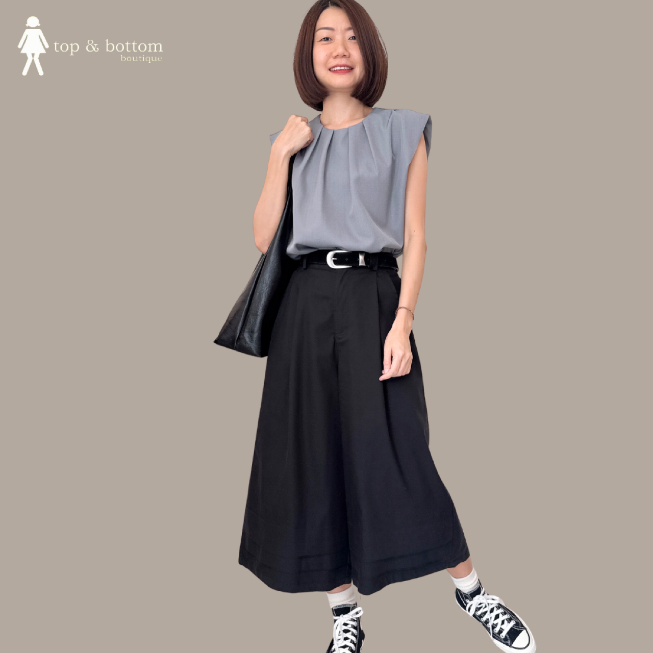 SOLID COTTON SQUARE BLOUSE