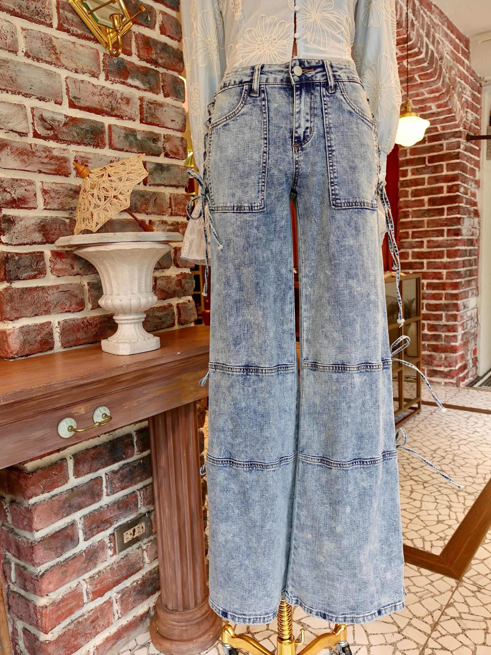 Denim單寧藍色Cutout交叉綁帶牛仔長寬褲