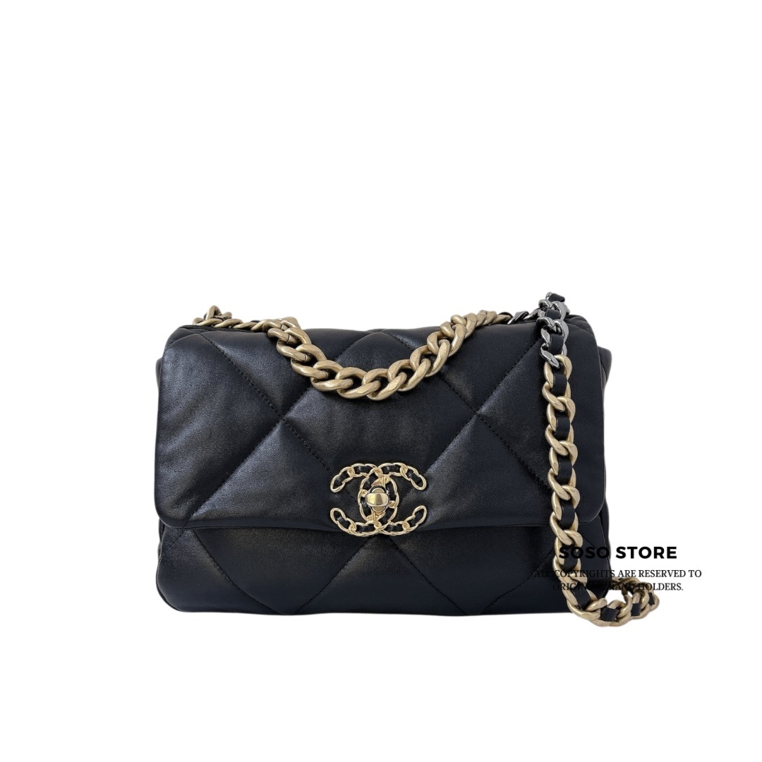 Chanel 19 Flap Bag - Black / GHW & SHW