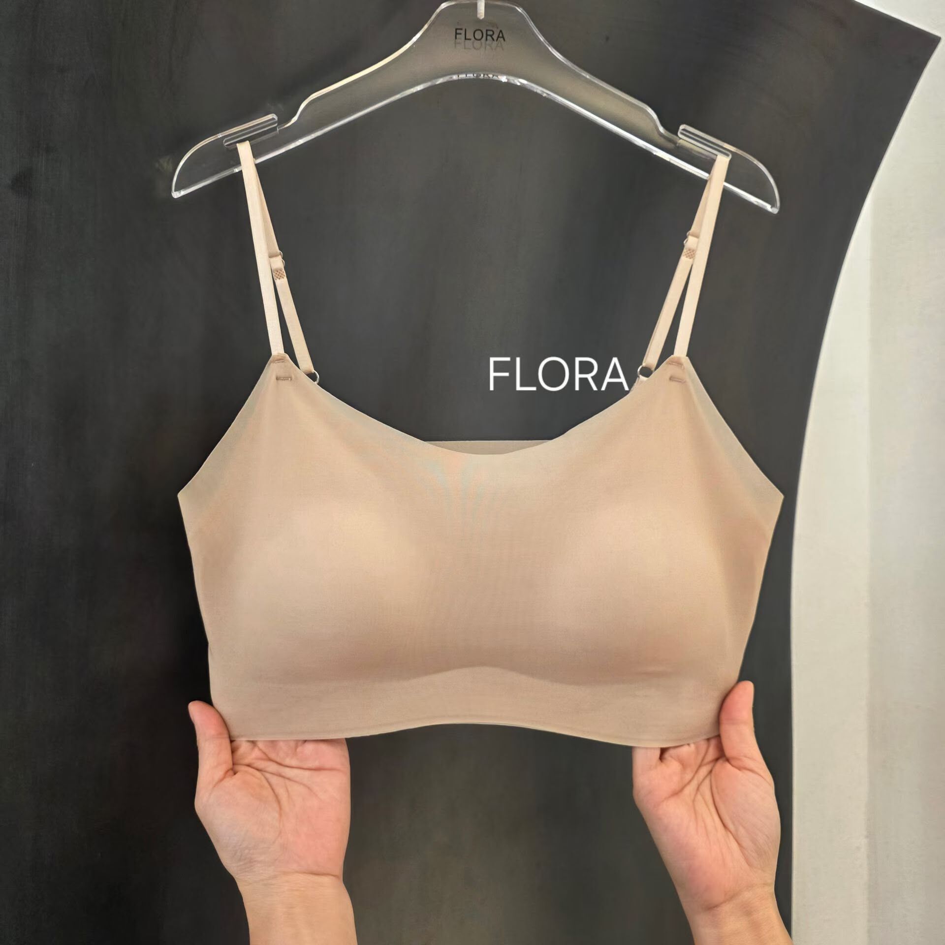 UR113 透薄短BRA TOP(4色)