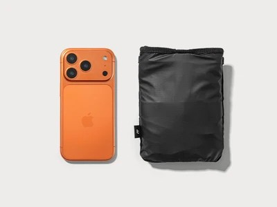 Folds into a compact pack