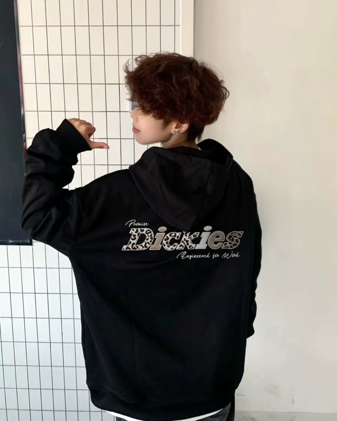 Dickies 豹紋 刺繡 寬鬆 長袖 帽T 四色