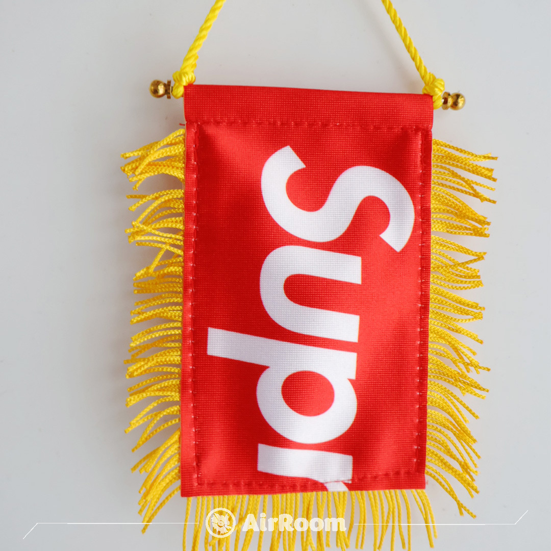 2026AW SUPREME BOX LOGO 開季 啤酒機 旗幟 擺設 裝飾 現貨