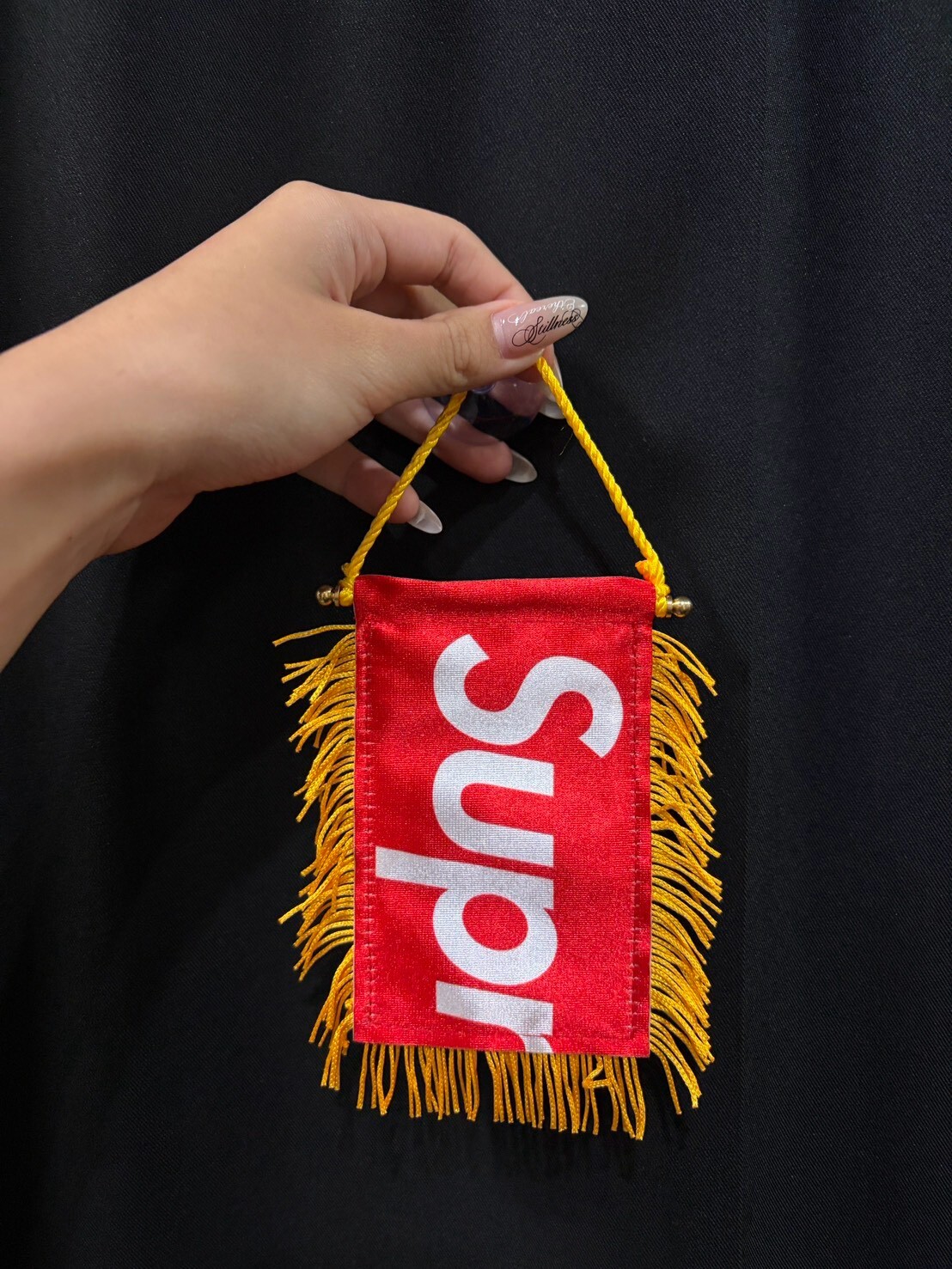 supreme FW26 Fringed banner 開季小錦旗