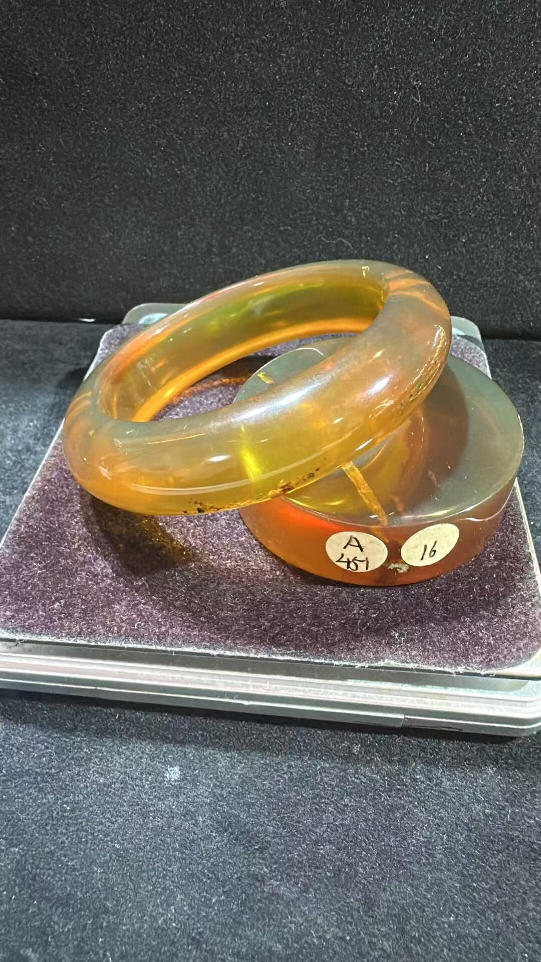 0911XY157-XYDAY-AMBER-黃茶蜜手鐲 56.4MM [鐲芯可免費加工成平安扣,需要備註,加工後不退不換] (B157)